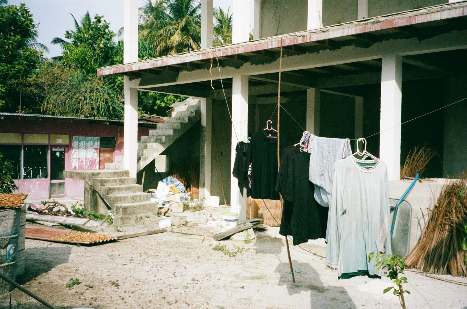 Frame 16