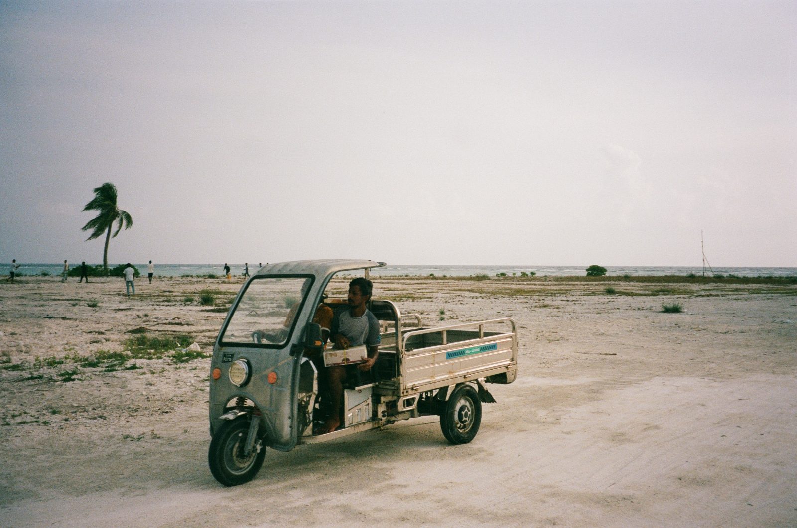 Frame 28