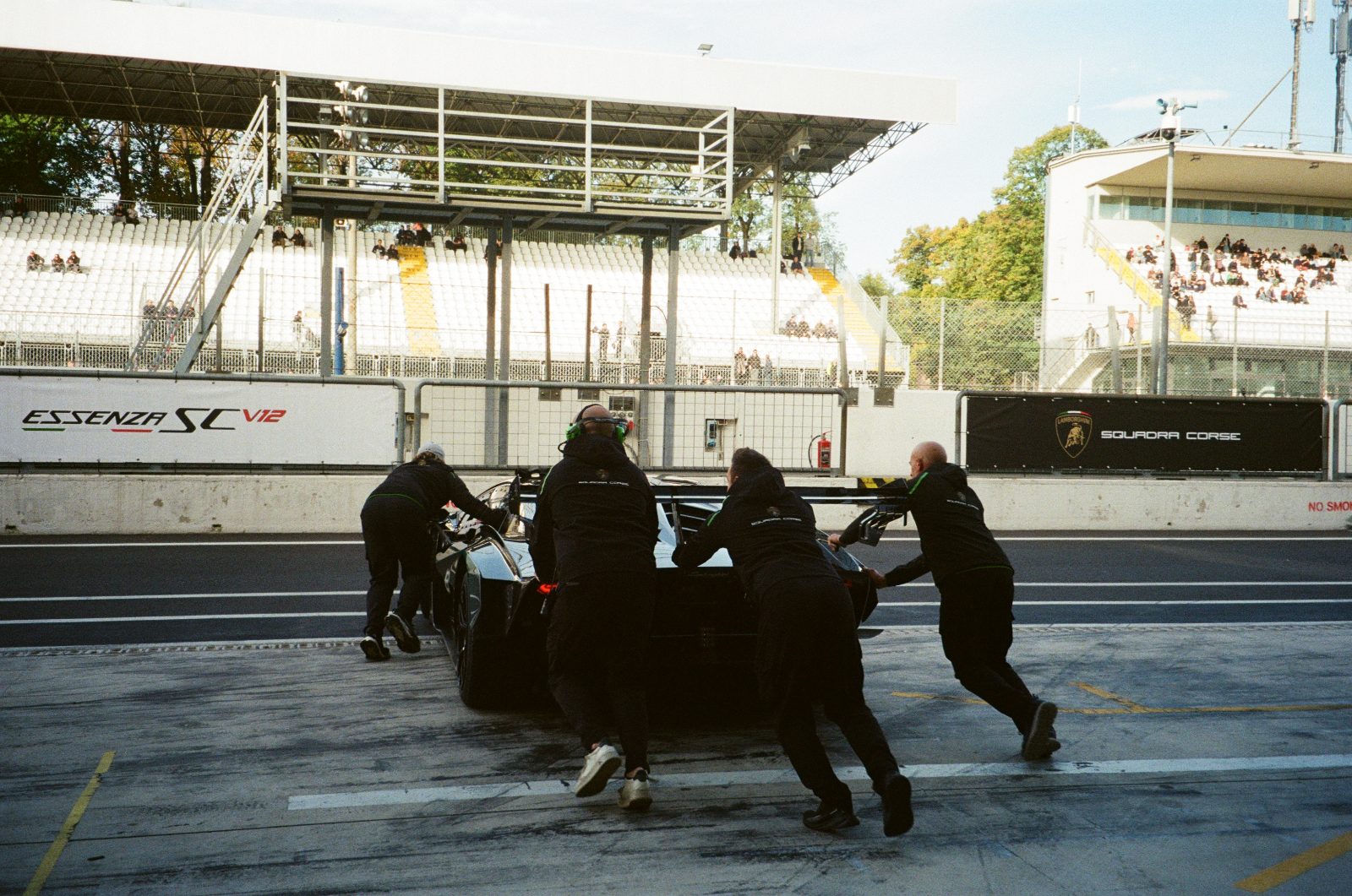 Monza, frame 04
